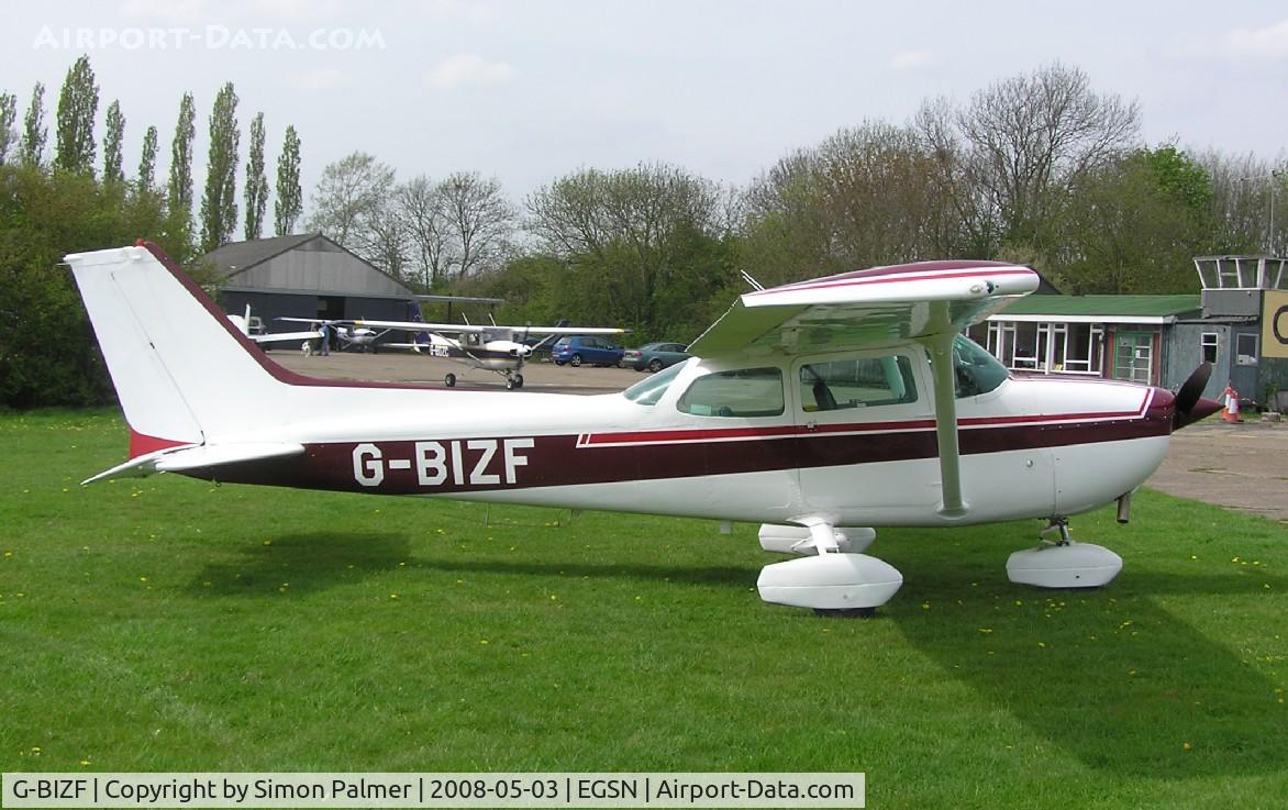 G-BIZF, 1981 Reims F172P Skyhawk C/N 2070, Cessna F172 at Bourn