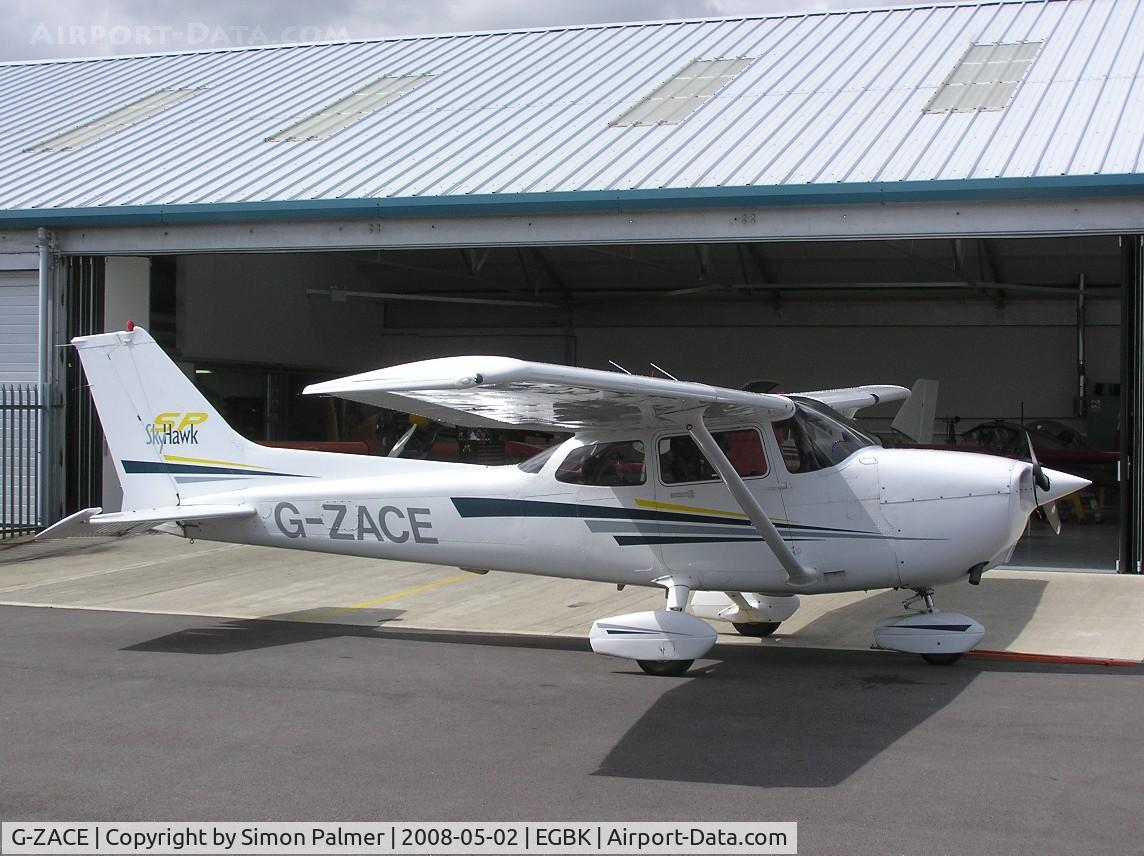 G-ZACE, 2001 Cessna 172S C/N 172S8808, Cessna 172S based at Sywell