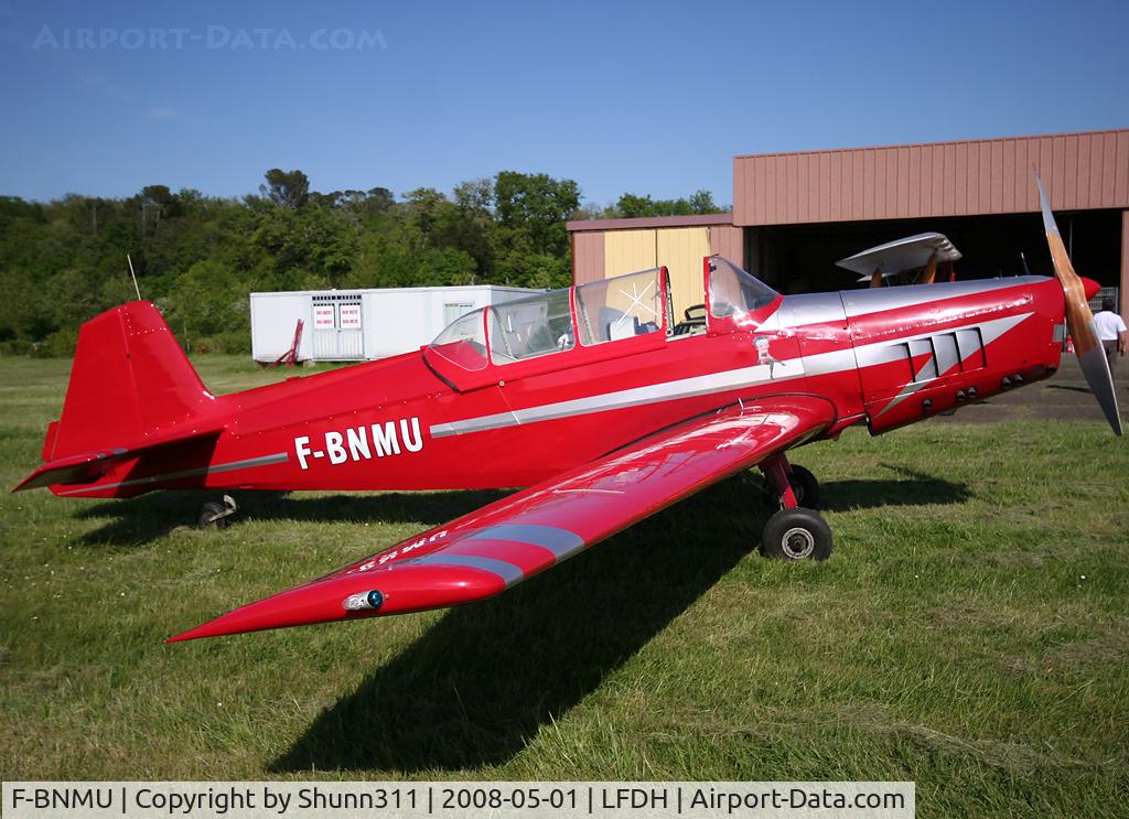 F-BNMU, Zlín Z-326 Trener Master C/N 910, Very nice aircraft in perfec t conditions of spotting :-)