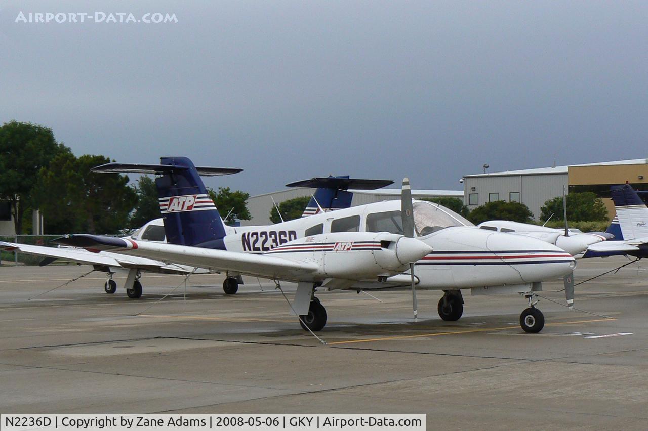 N2236D, 1978 Piper PA-44-180 Seminole C/N 44-7995139, ATP - At Arlington Municipal