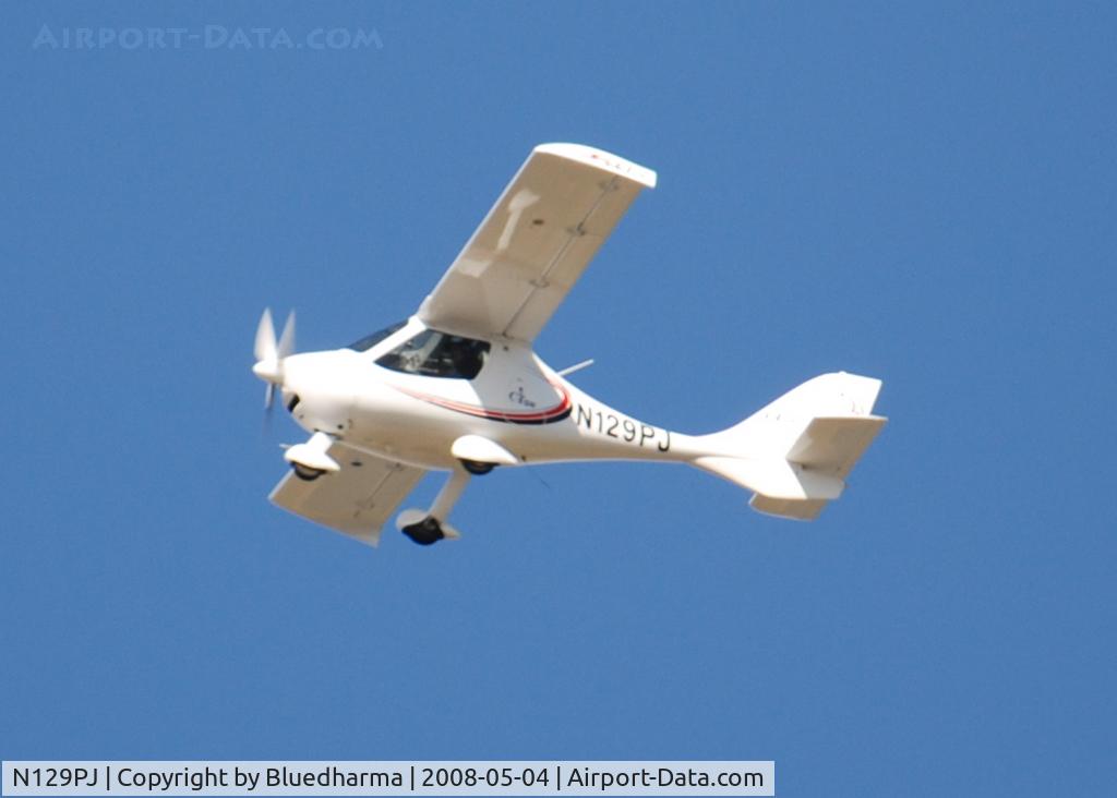 N129PJ, 2006 Flight Design CTSW C/N 06-10-24, Flight over Columbine High School heading SE.