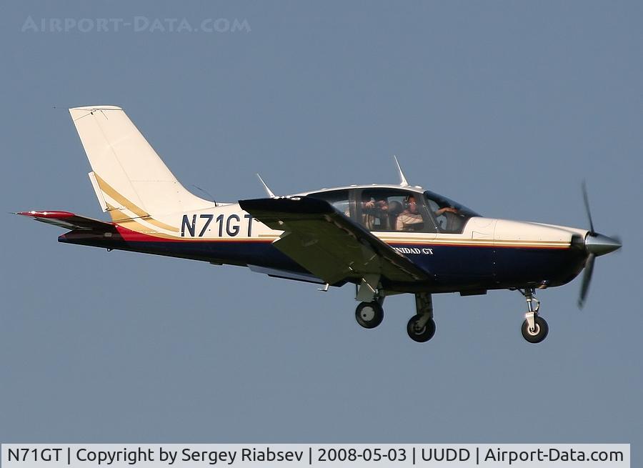 N71GT, 2002 Socata TB-20 TRINIDAD C/N 2119, Rare guest at DME.