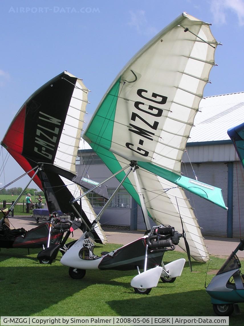 G-MZGG, 1997 Pegasus Quantum 15 C/N 7327, Pegasus Quantum based at Sywell