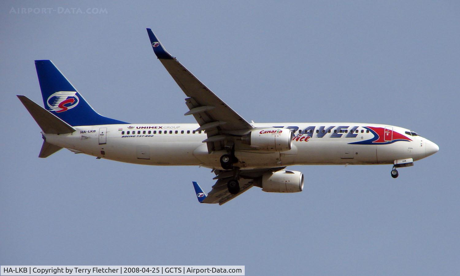 HA-LKB, 2004 Boeing 737-86Q C/N 30294, Travel Service B737 on approach to Tenerife South