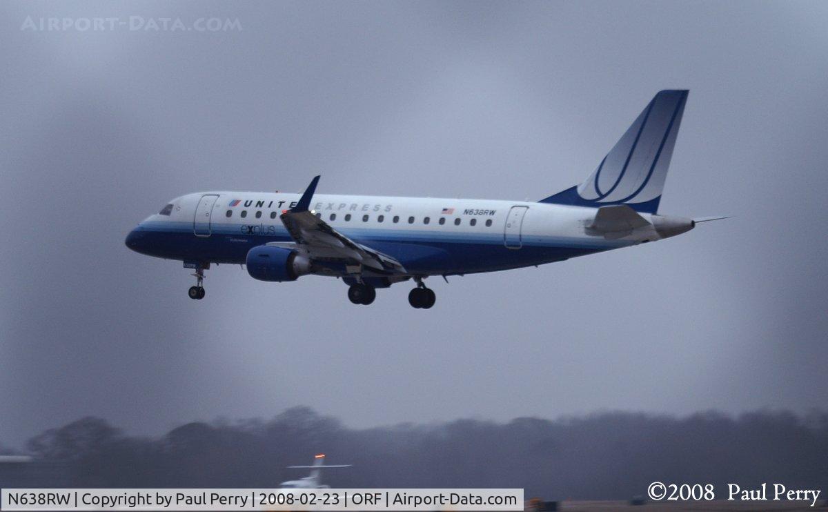 N638RW, 2004 Embraer 170SE (ERJ-170-100SE) C/N 17000053, United in the mix