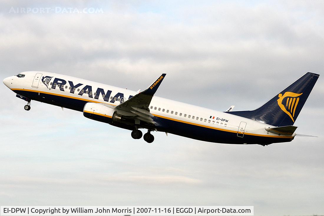 EI-DPW, 2007 Boeing 737-8AS C/N 35552, Takeoff