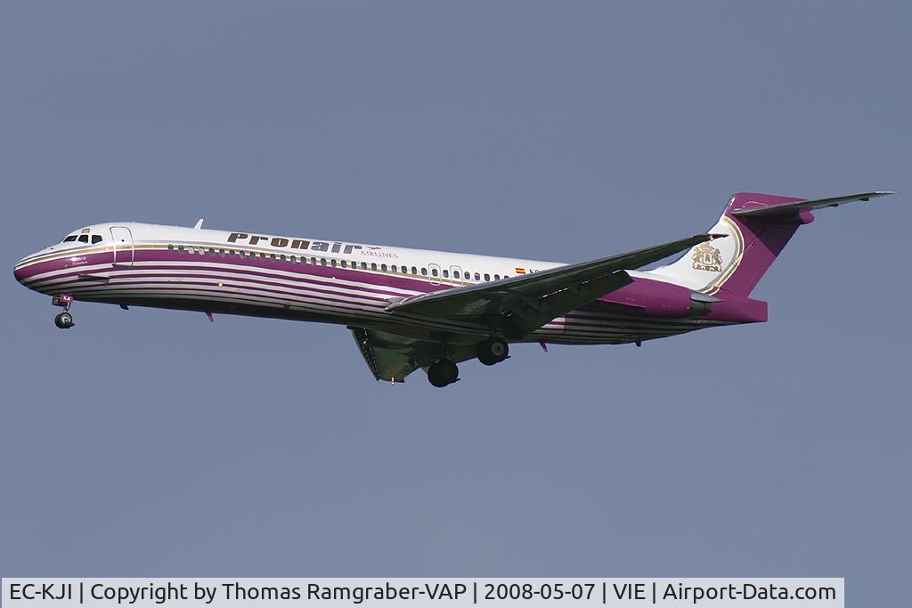 EC-KJI, 1990 McDonnell Douglas MD-87 (DC-9-87) C/N 49836, Pronair MDD MD87