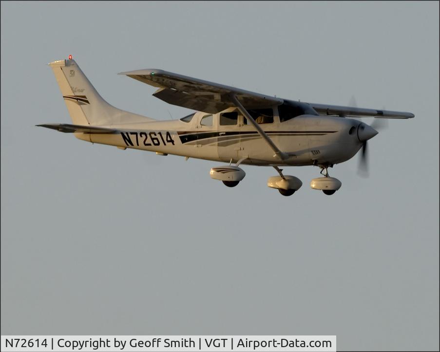N72614, 2000 Cessna 206H Stationair C/N 20608117, 2000 Cessna 206H