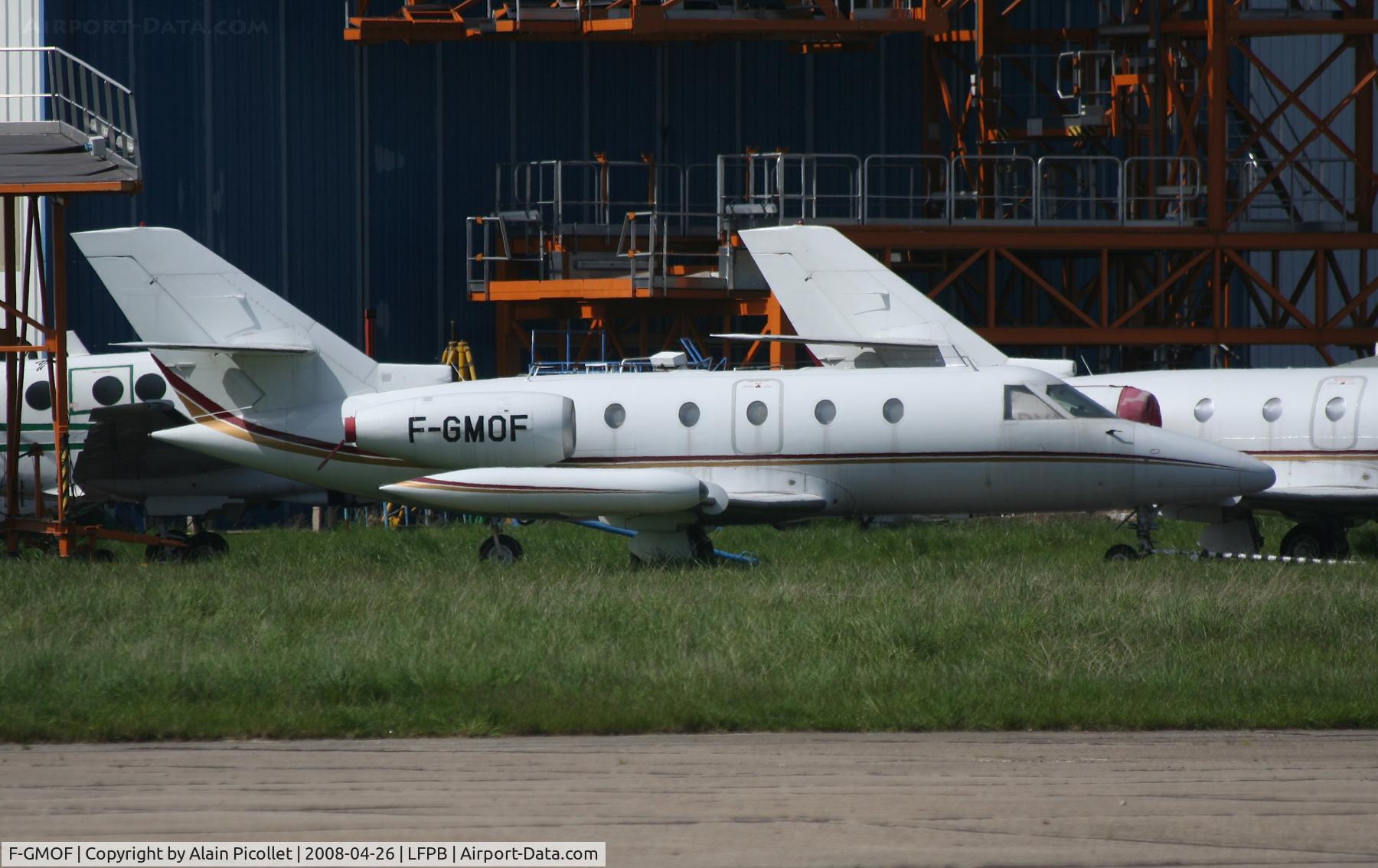 F-GMOF, Aerospatiale SN-601 Corvette C/N 012, starboard side