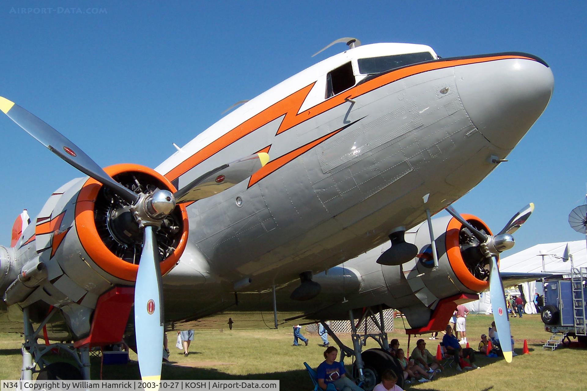 N34, 1945 Douglas R4D-7 C/N 33359, DC-3 at OSH