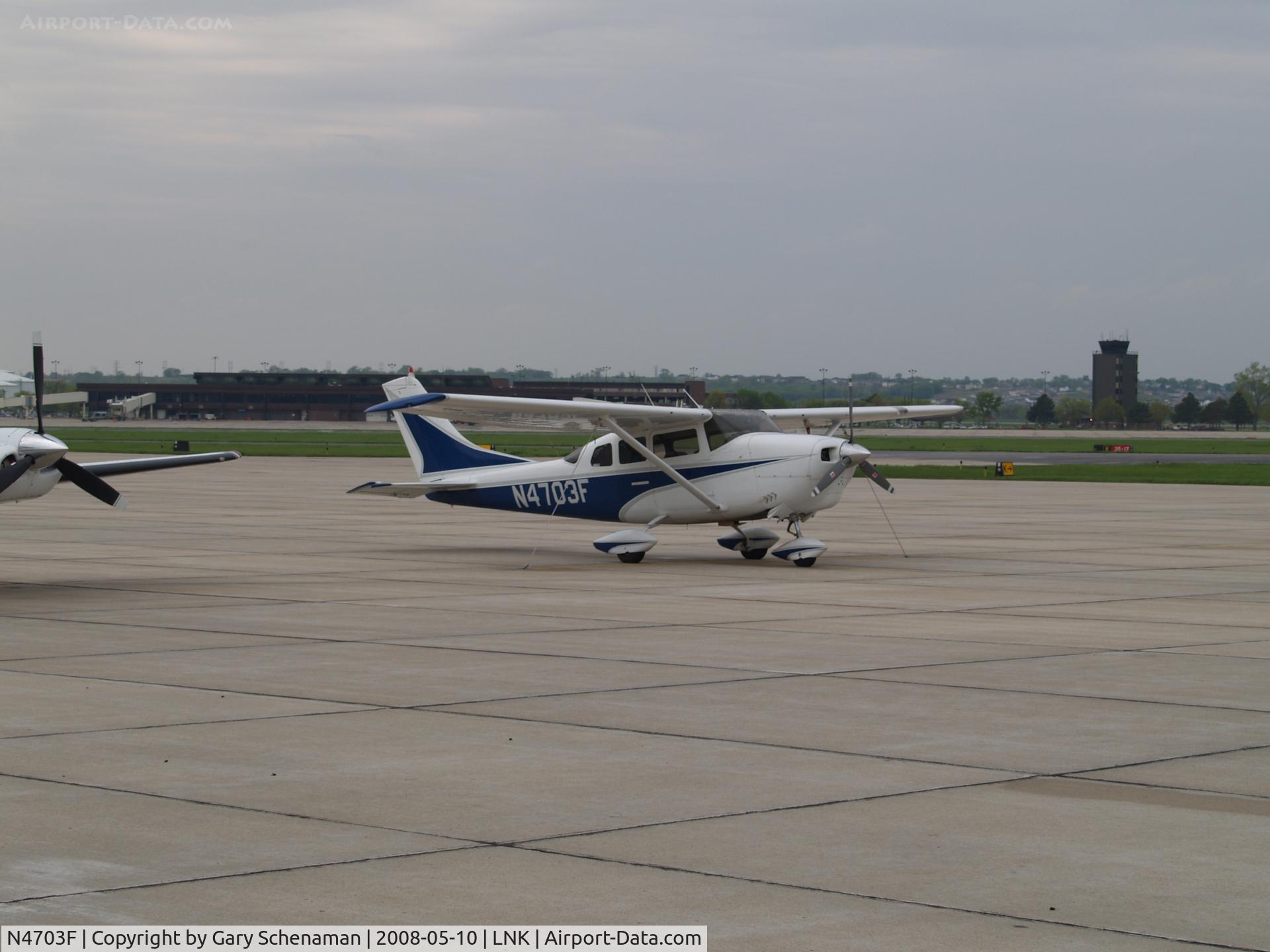N4703F, 1966 Cessna P206A Super Skylane C/N P206-0303, Lay over