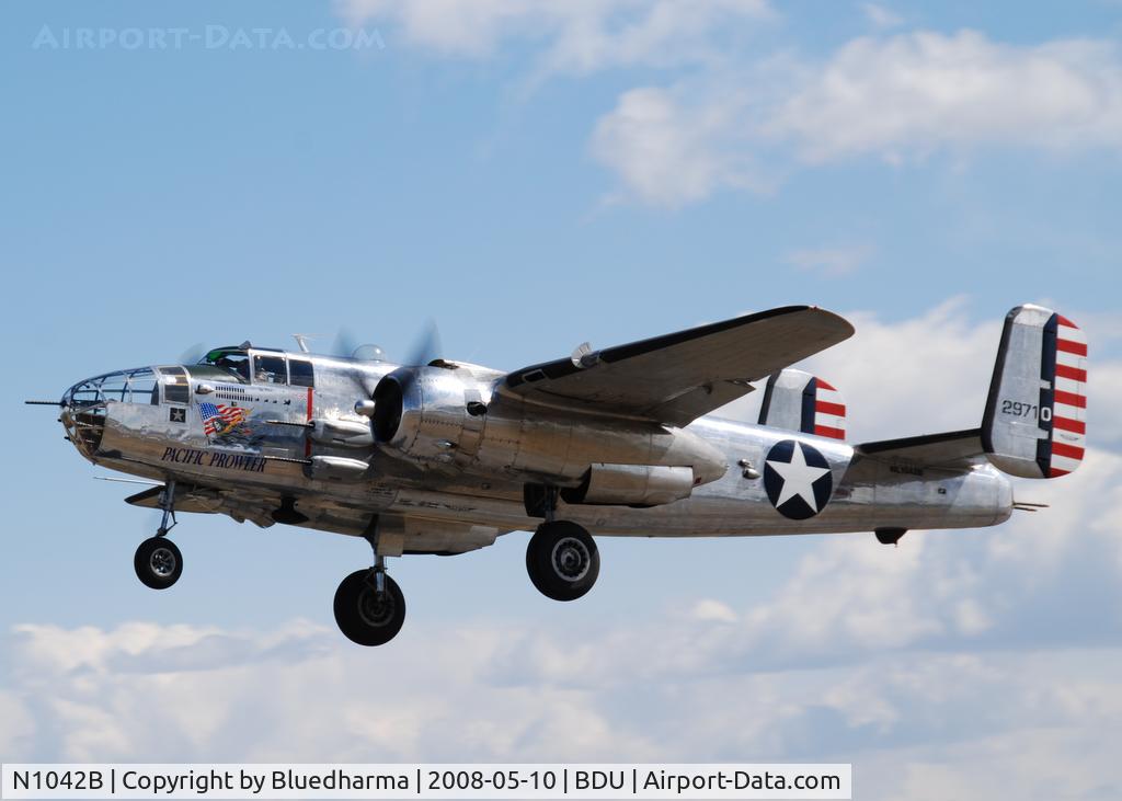N1042B, 1944 North American B-25N Mitchell C/N 108-35148, Pacific Prowler Takeoff (Boulder Open House 2008)