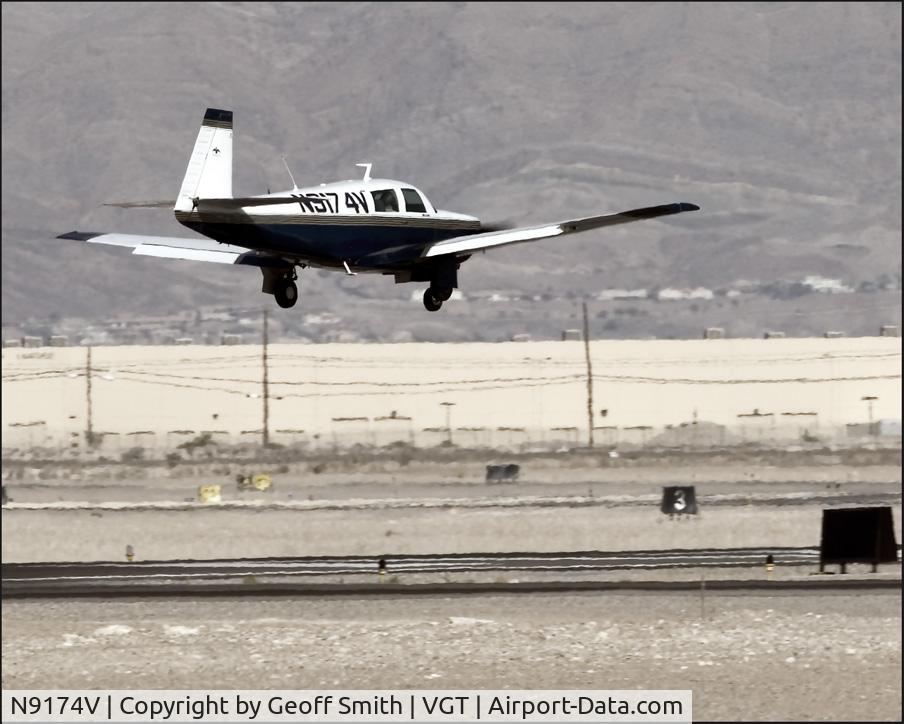 N9174V, 1969 Mooney M20C Ranger C/N 690033, 1969 Mooney M20C