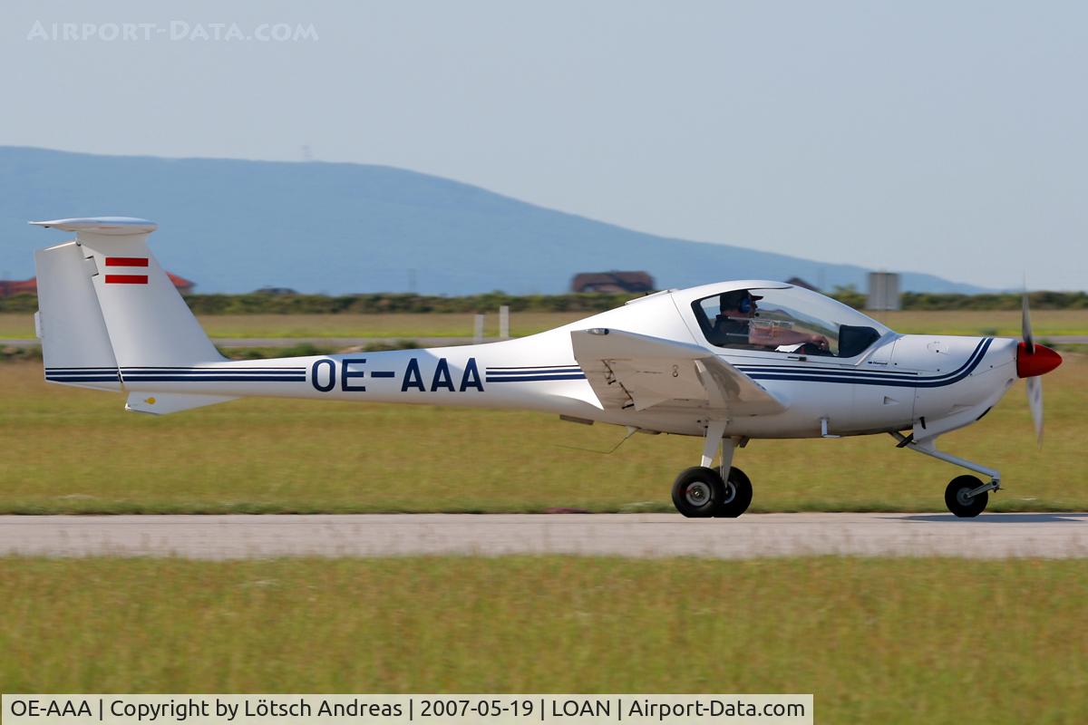 OE-AAA, Piper PA-12 Super Cruiser C/N 121612, used by Topspeed