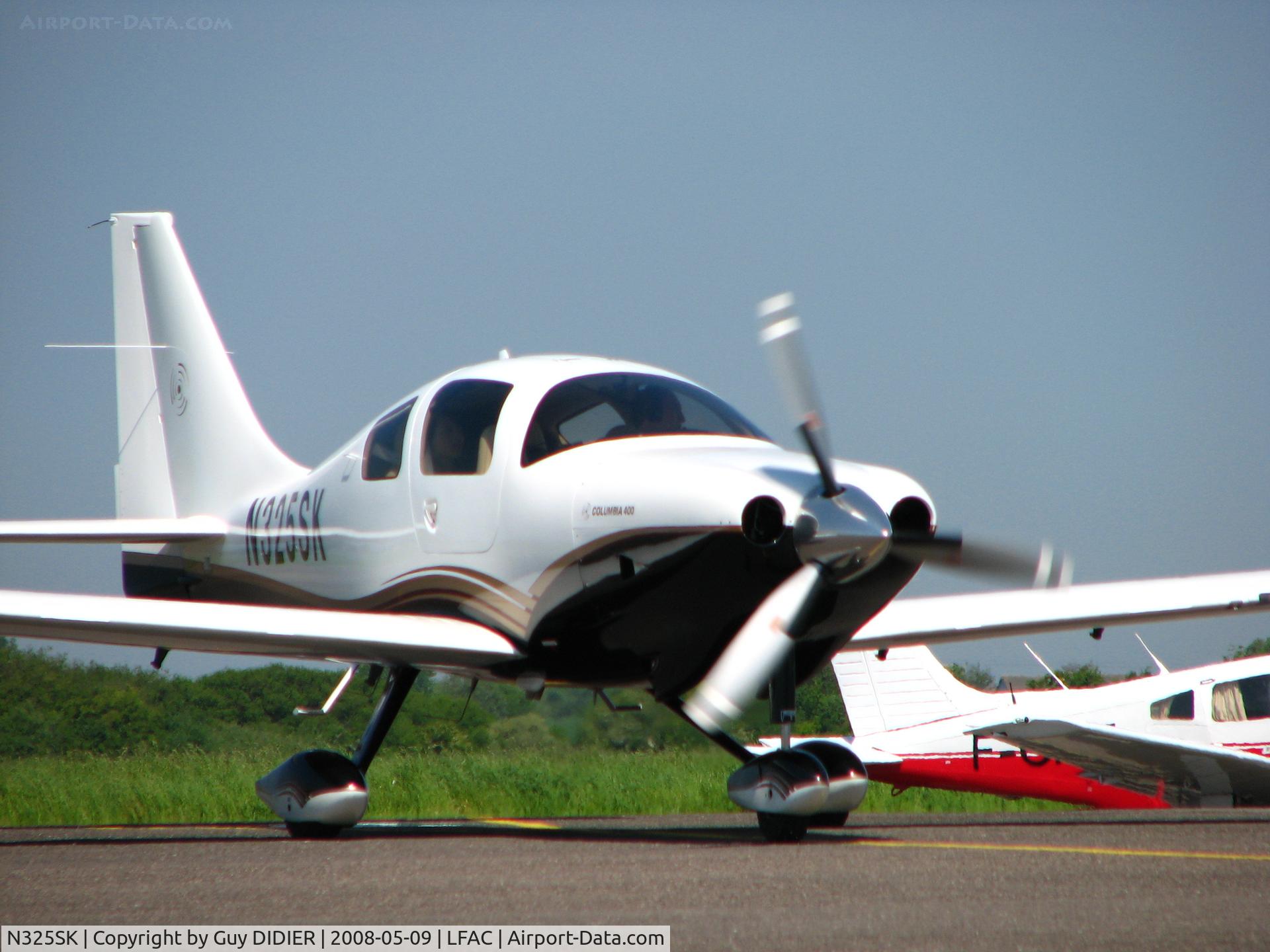 N325SK, 2005 Lancair LC41-550FG C/N 41528, ready to jump!