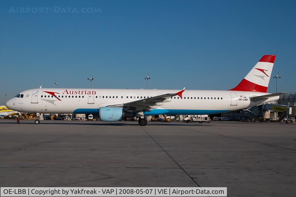 OE-LBB, 1995 Airbus A321-111 C/N 570, Austrian Airlines Airbus 321