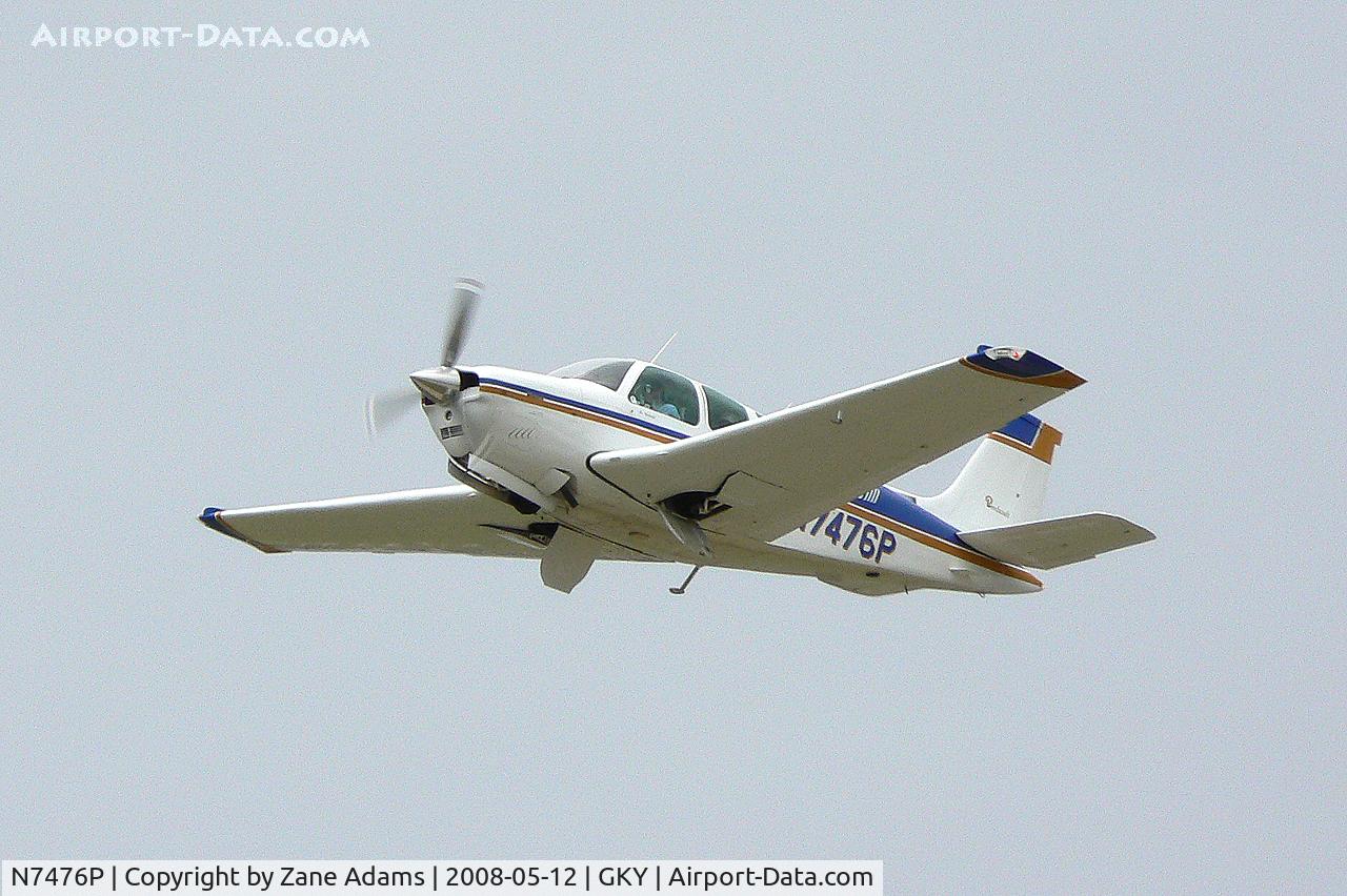 N7476P, 1976 Beech F33A Bonanza C/N CE-631, At Arlington Municipal