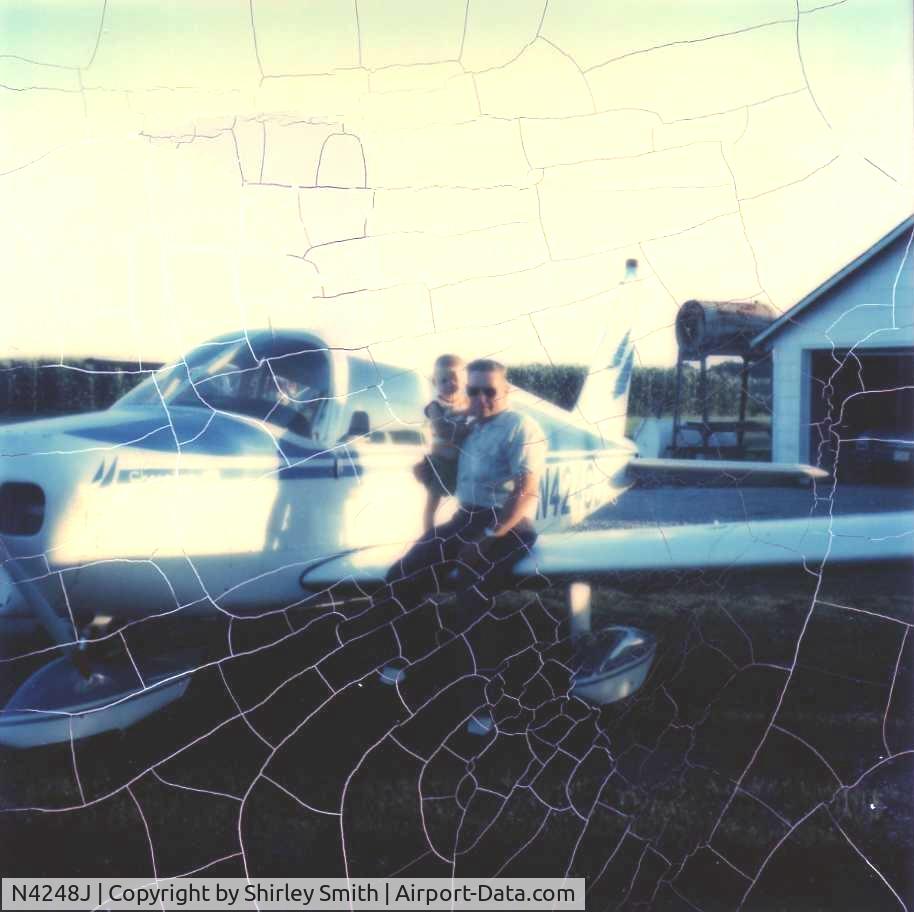 N4248J, 1967 Piper PA-28-140 C/N 28-22604, Glen Smith with Grandson Trenton around 1974