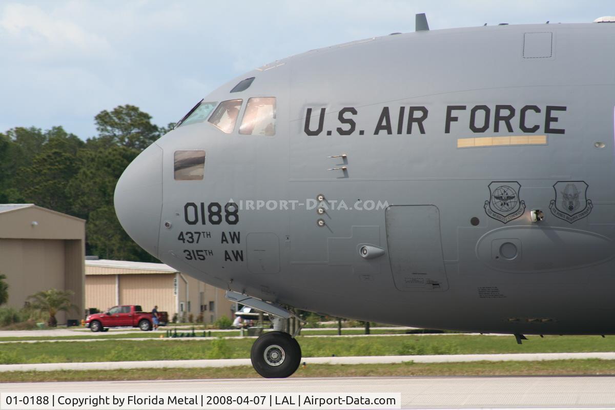 01-0188, 2001 Boeing C-17A Globemaster III C/N P-88, C-17 Globemaster III