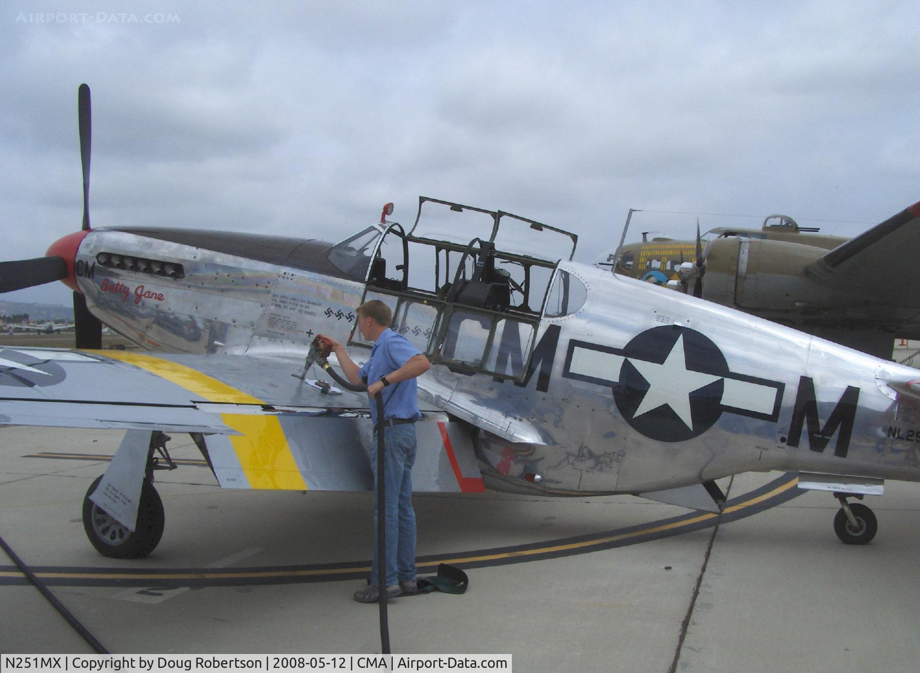 N251MX, 1943 North American P-51C-10 Mustang C/N 103-22730, 1943 North American TP-51C-10 MUSTANG as NL251MX 'Betty Jane', Packard LIBERTY/V-1650-3 1,380 Hp, modified for tandem dual control, Limited class, refueling