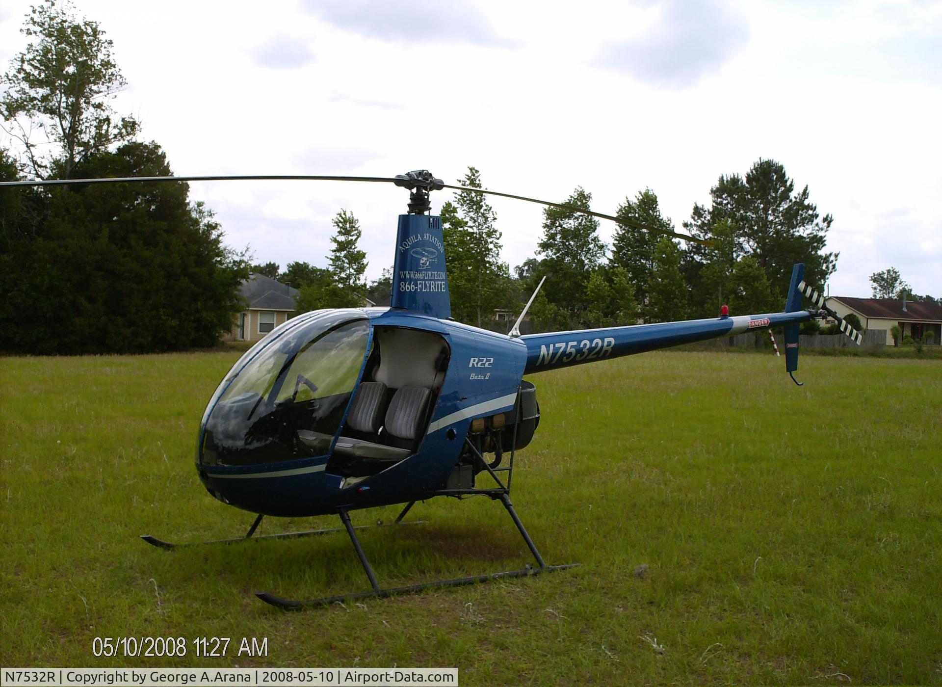 N7532R, 2004 Robinson R22 BETA C/N 3554, Static display at the Santa Fe Community College in Gainesville