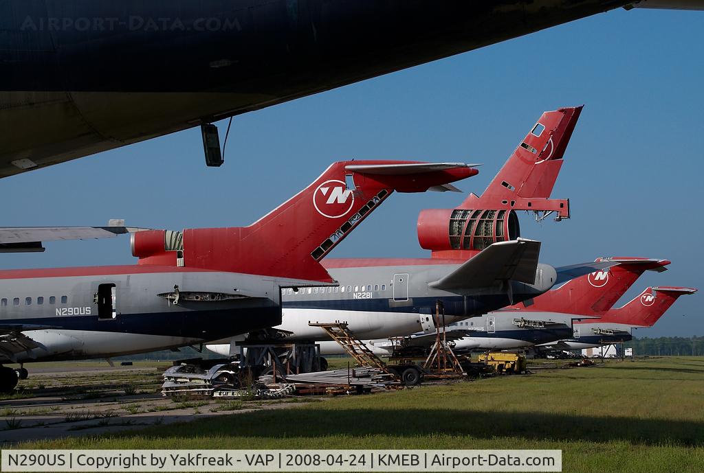 N290US, 1977 Boeing 727-251 C/N 21378, ex Northwest Boeing 727-200