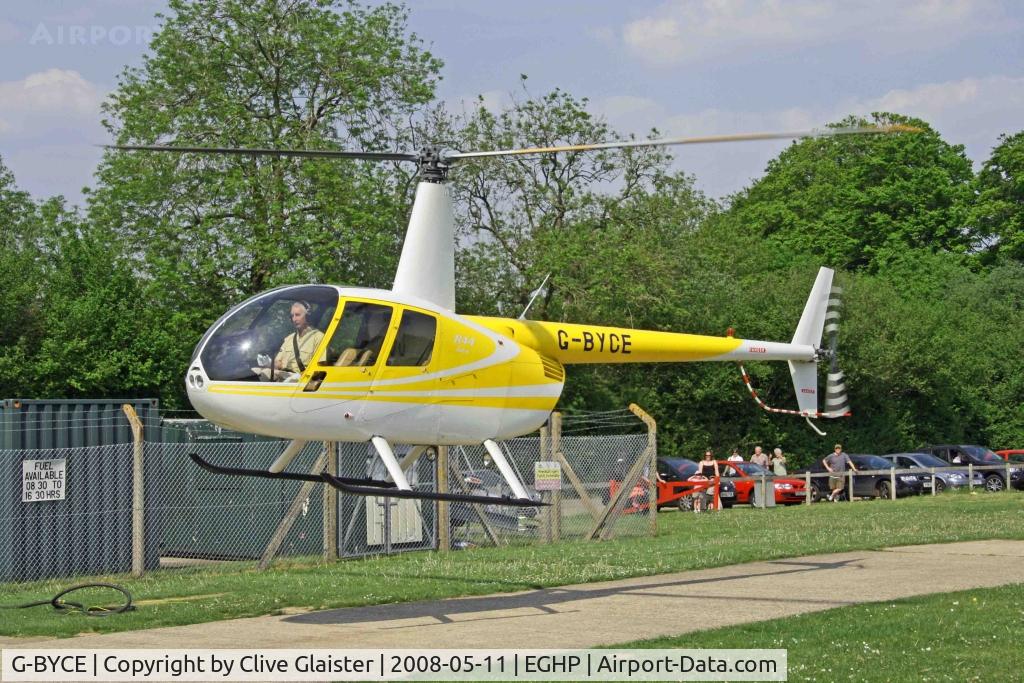 G-BYCE, 1998 Robinson R44 Astro C/N 0520, HEX: 40407D