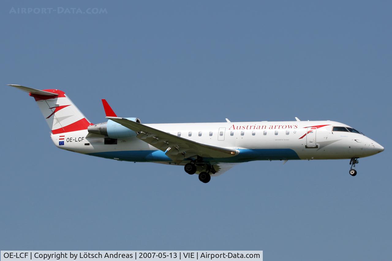 OE-LCF, 1996 Canadair CRJ-200LR (CL-600-2B19) C/N 7094, Final Approach