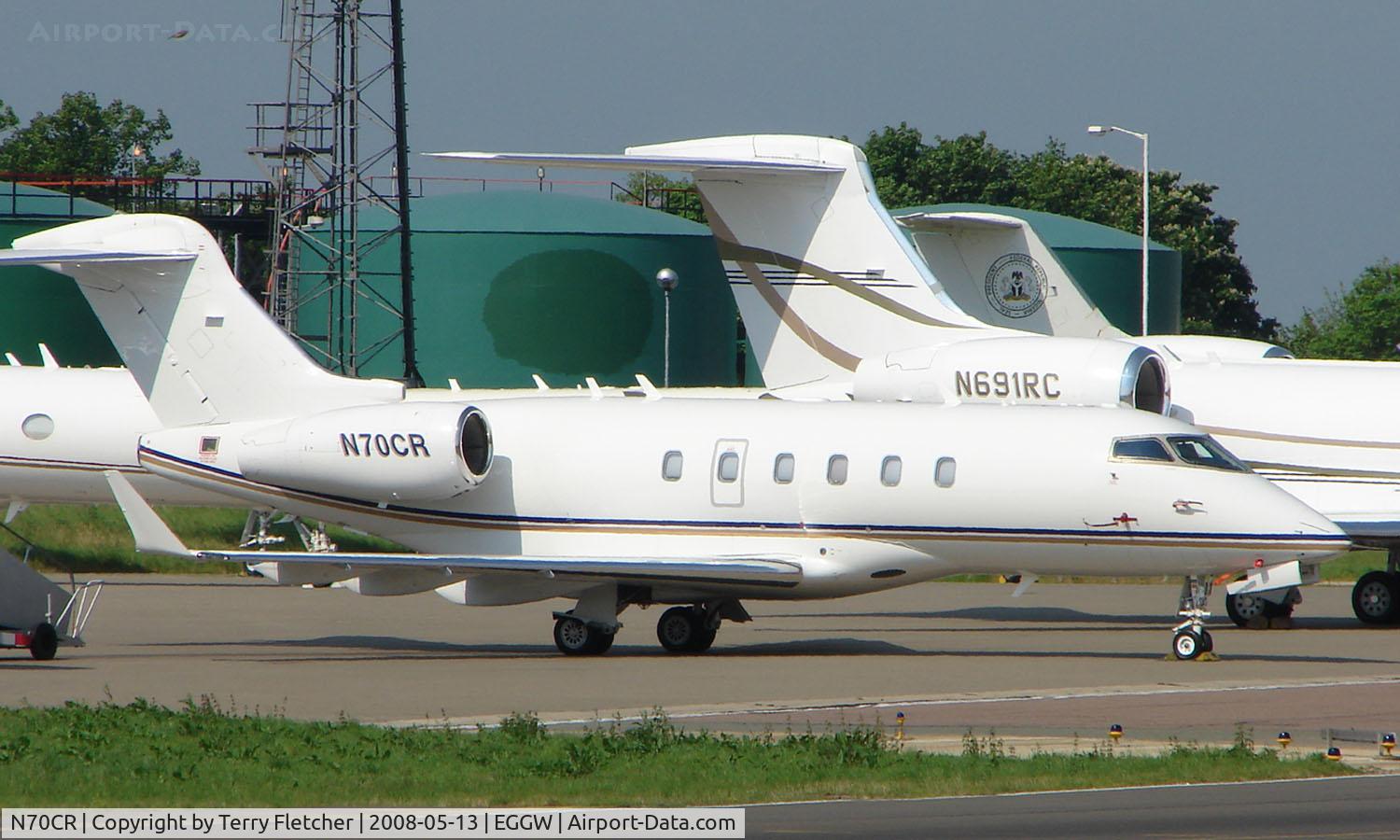 N70CR, 2005 Bombardier Challenger 300 (BD-100-1A10) C/N 20048, Challenger 300 at Luton