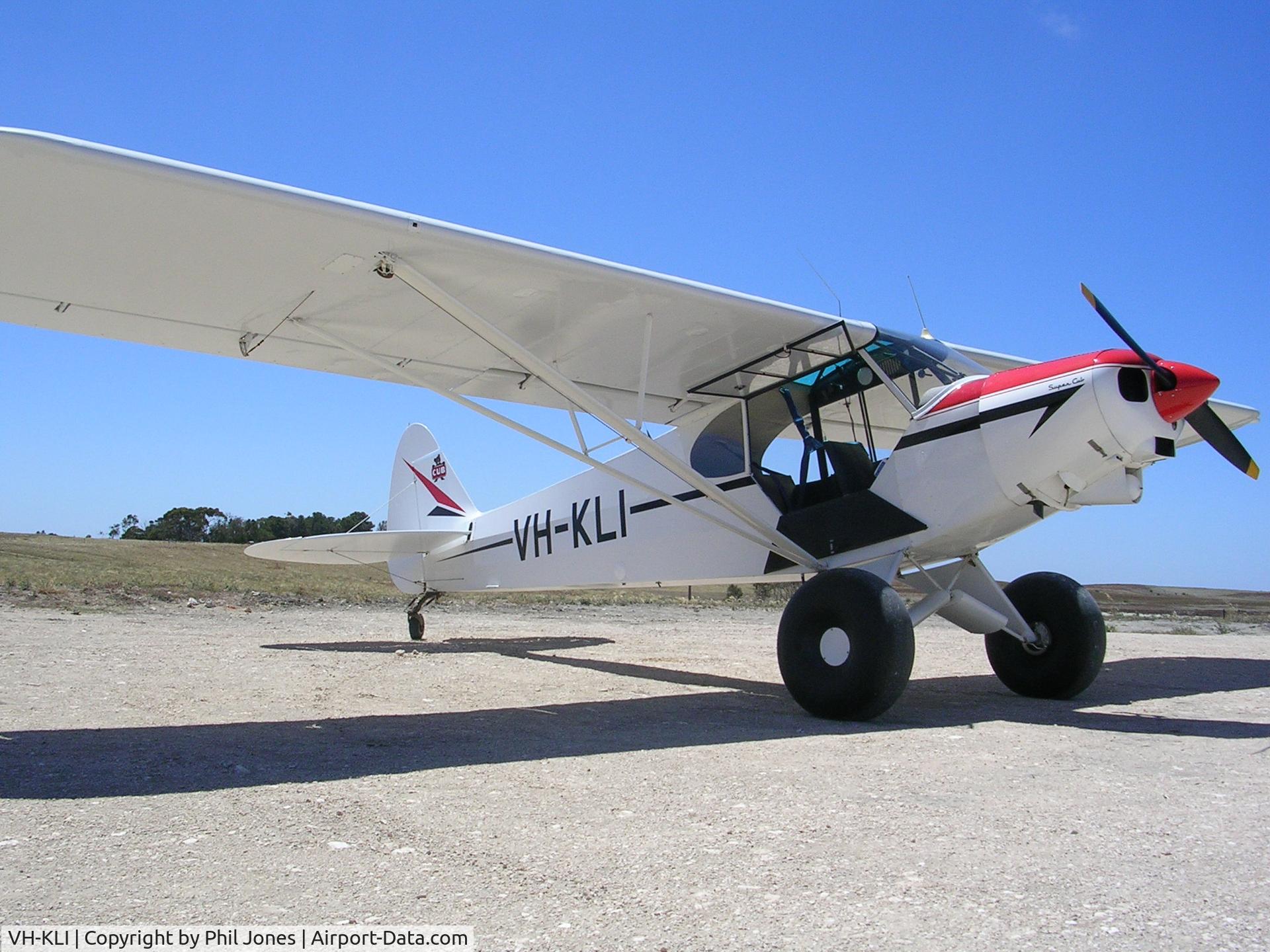 VH-KLI, 1977 Piper PA-18-150 Super Cub C/N 18-7709042, Supercub south of Adelaide ,South Australia