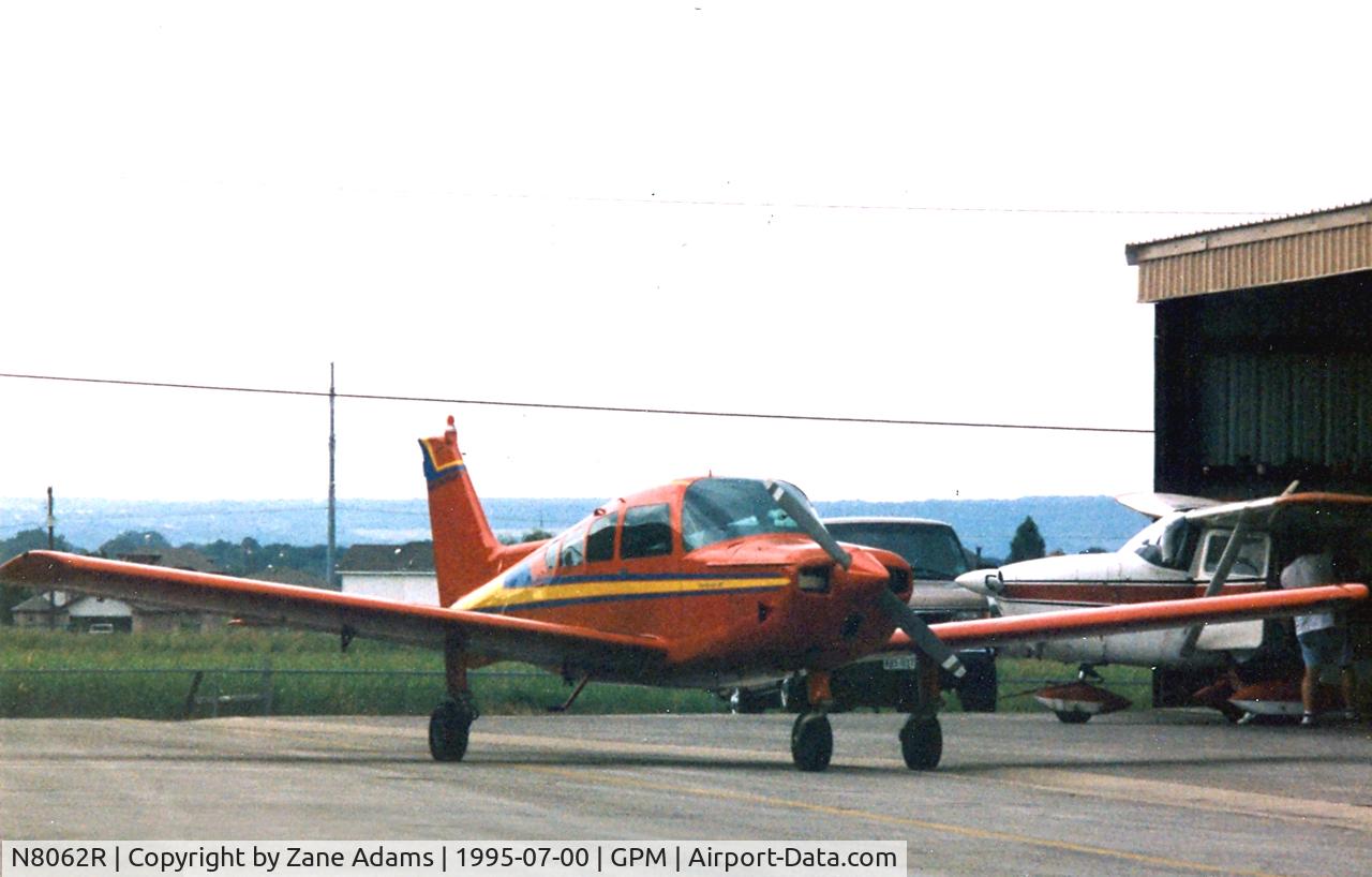 N8062R, 1970 Beech C23 Sundowner 180 C/N M-1300, At Grand Prairie Municipal