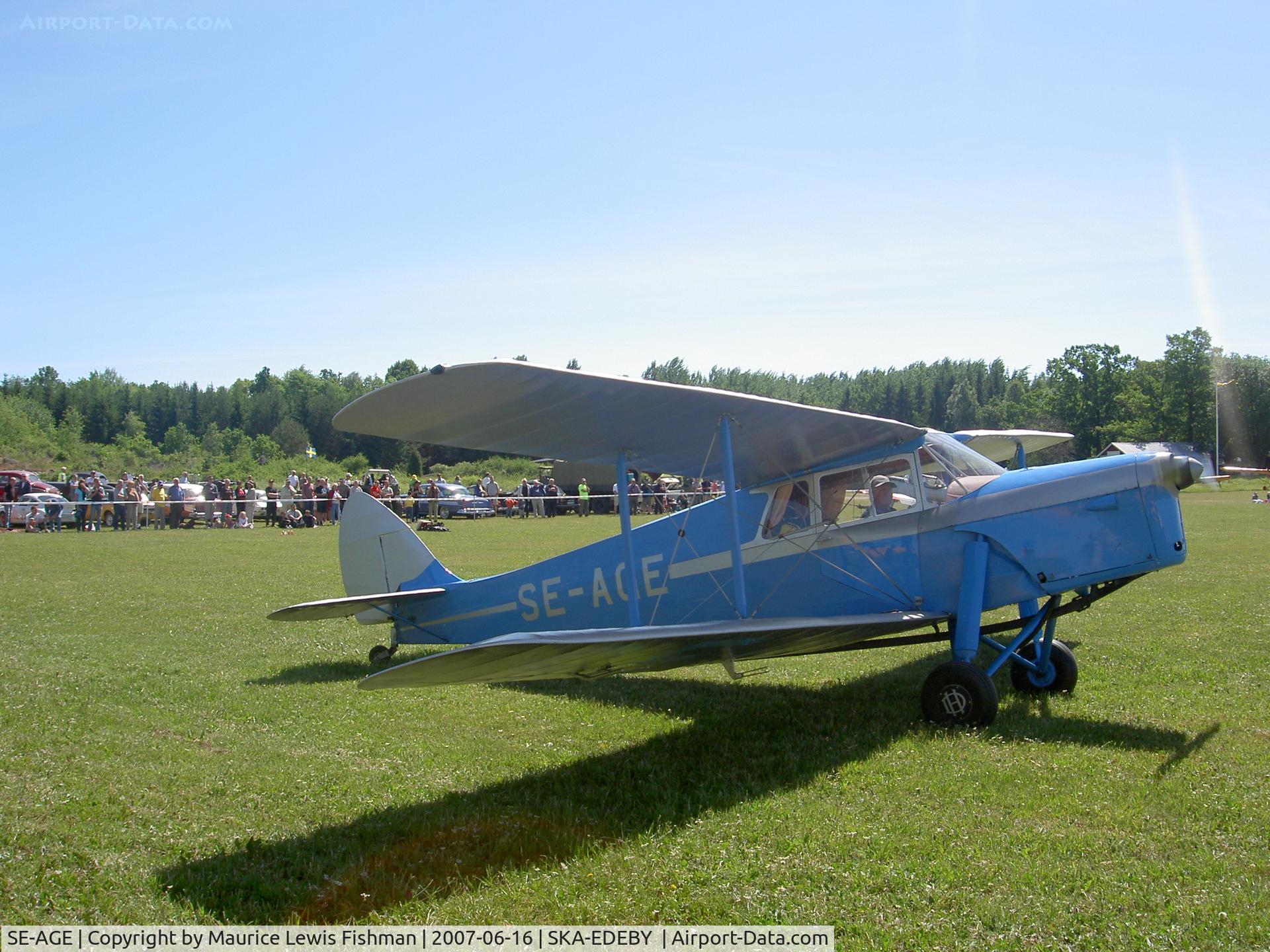 SE-AGE, 1937 De Havilland DH.87B Hornet Moth C/N 8136-80, Tiger Moth Day