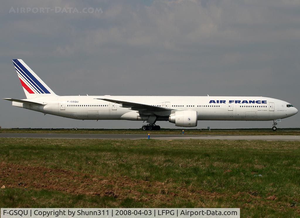 F-GSQU, 2007 Boeing 777-328/ER C/N 32847, Arriving from flight...