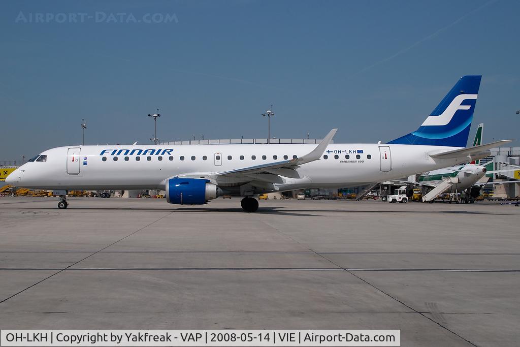 OH-LKH, 2007 Embraer 190LR (ERJ-190-100LR) C/N 19000086, Finnair Embraer 190
