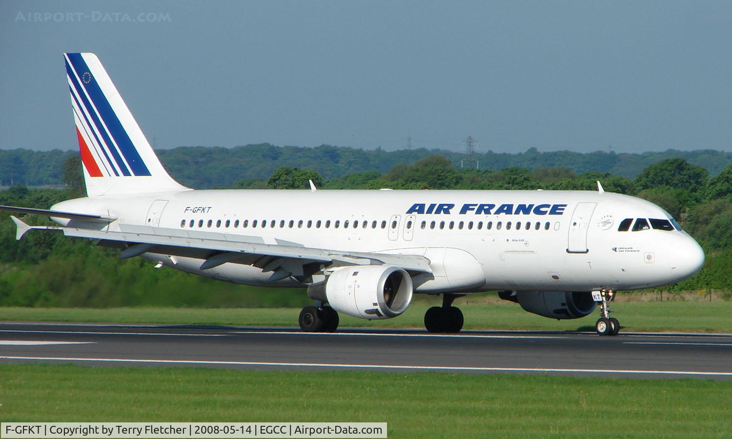 F-GFKT, 1991 Airbus A320-211 C/N 0188, Some of the typical traffic that can be seen at Manchester (Ringway)  International