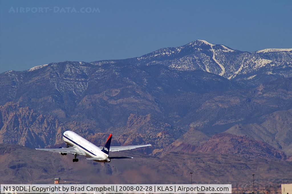 N130DL, 1988 Boeing 767-332 C/N 24080, Delta Airlines / 1988 Boeing 767-332