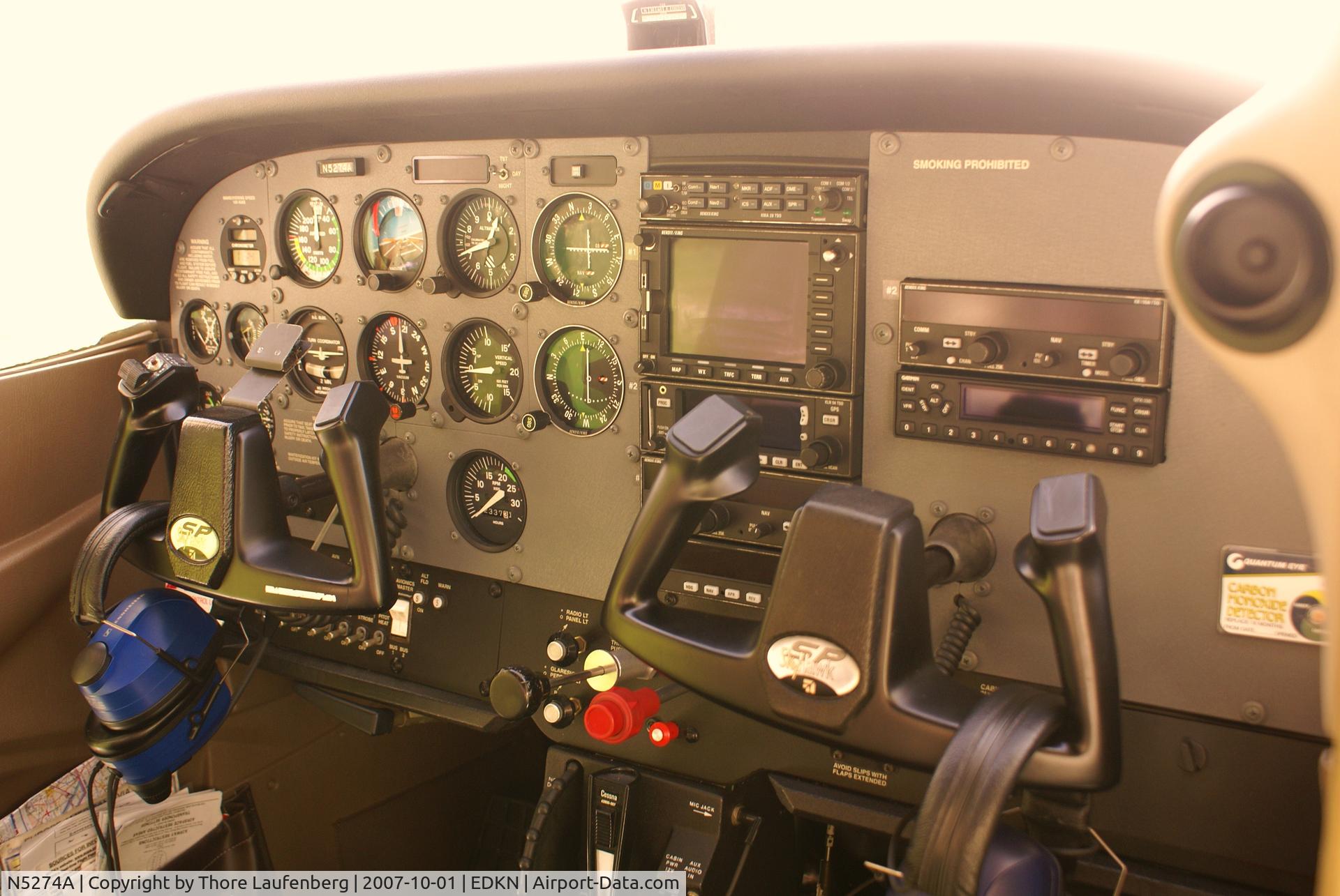 N5274A, 2002 Cessna 172S C/N 172S9195, N5274A in EDKN, Germany