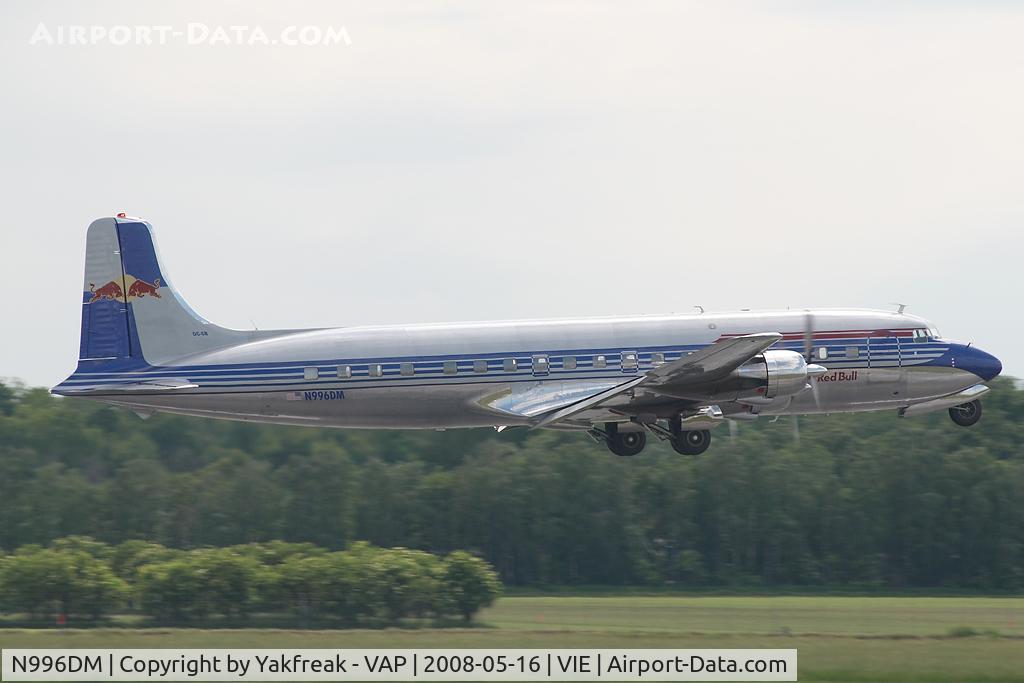 N996DM, 1958 Douglas DC-6B C/N 45563, Red Bull Douglas DC6