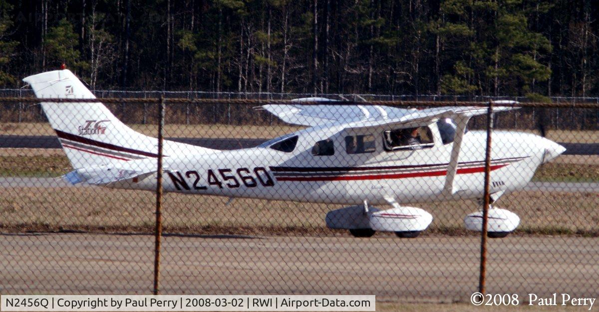 N2456Q, 2001 Cessna T206H Turbo Stationair C/N T20608273, Just in at Rocky Mount