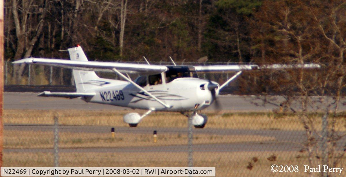 N22469, 2007 Cessna 172S C/N 172S10488, New and freshly landed