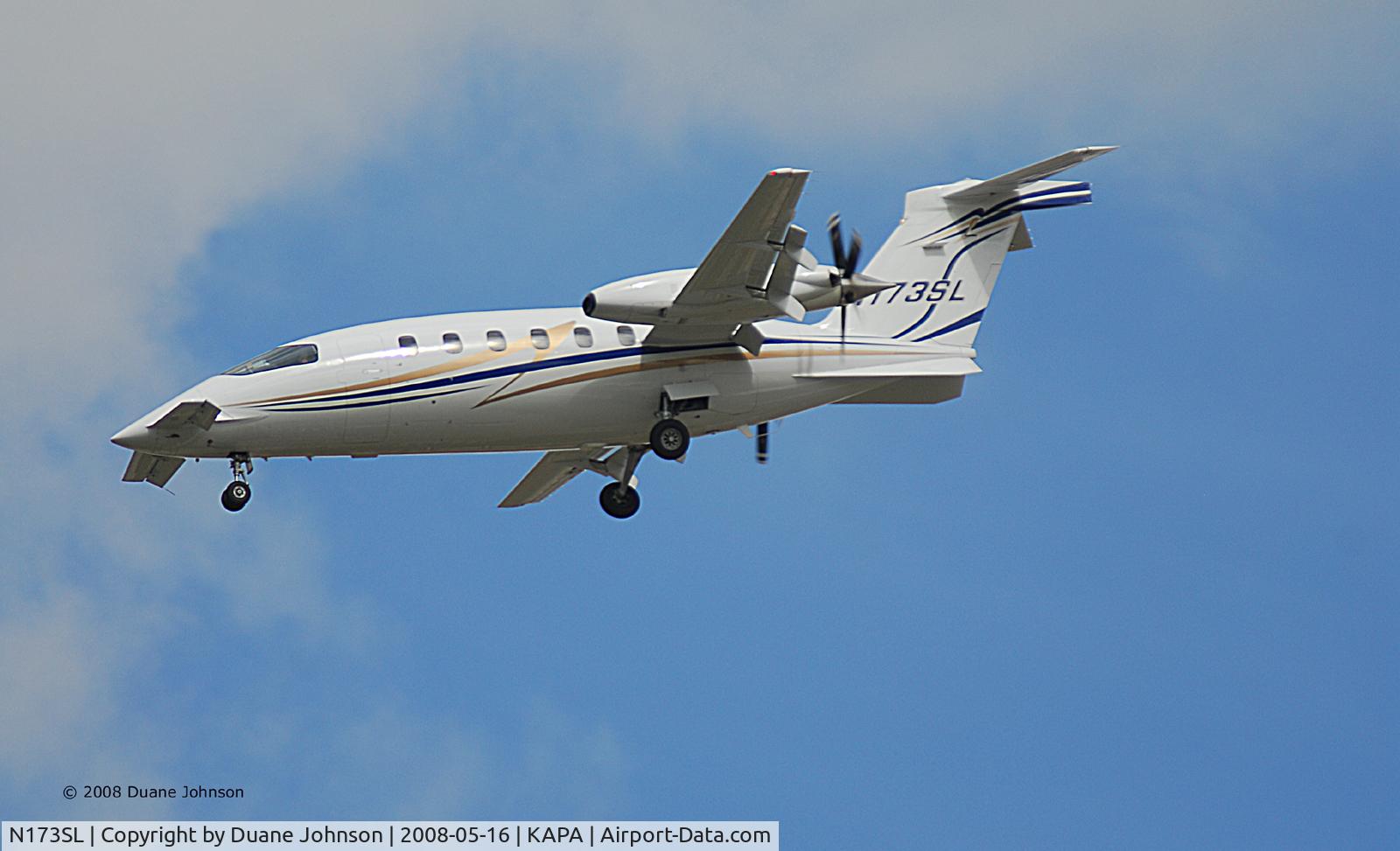 N173SL, 2007 Piaggio P-180 C/N 1146, On final approach to Centennial Airport (KAPA)