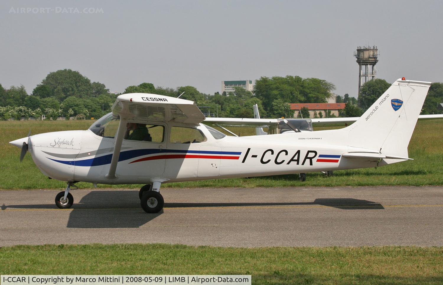 I-CCAR, Reims F172M Skyhawk C/N 1135, At Milano Bresso airport