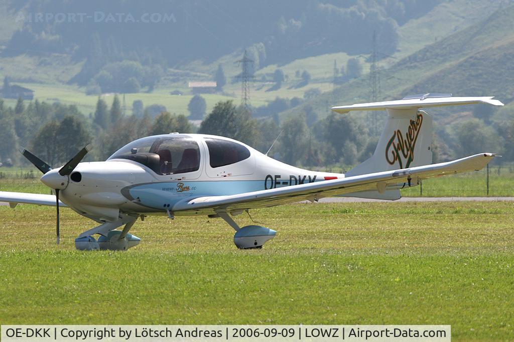 OE-DKK, 2004 Diamond DA-40D Diamond Star C/N D4.100, used by Flyers GmbH