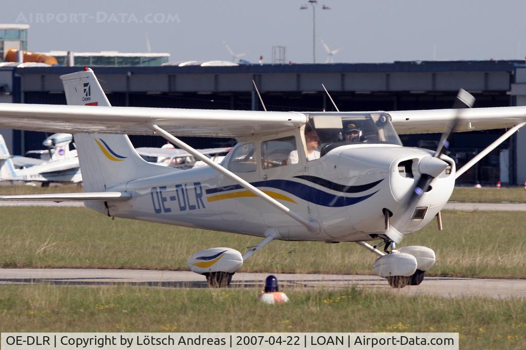 OE-DLR, 1971 Reims F172K Skyhawk C/N F17200764, used by Sportfliegerclub Austria