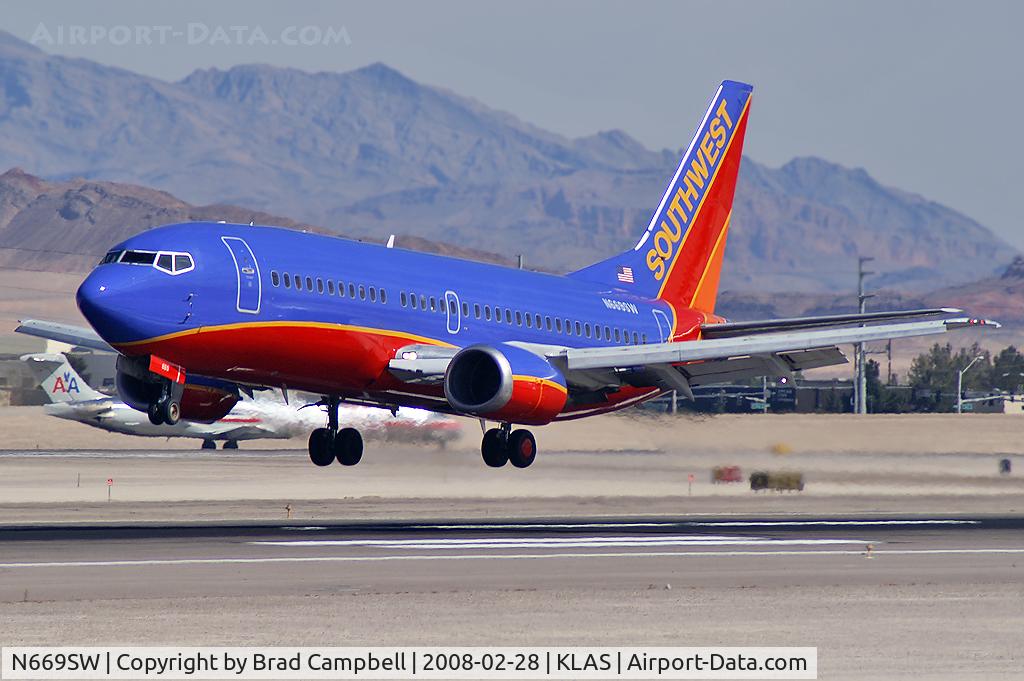 N669SW, 1987 Boeing 737-3A4 C/N 23752, Southwest Airlines / 1987 Boeing 737-3A4
