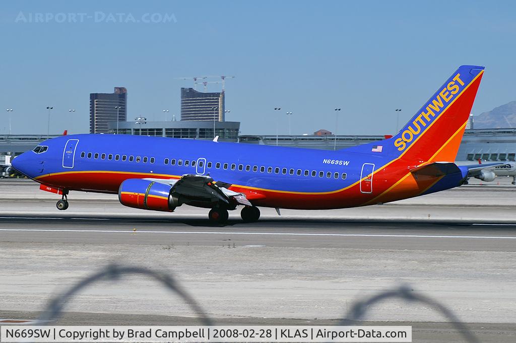 N669SW, 1987 Boeing 737-3A4 C/N 23752, Southwest Airlines / 1987 Boeing 737-3A4