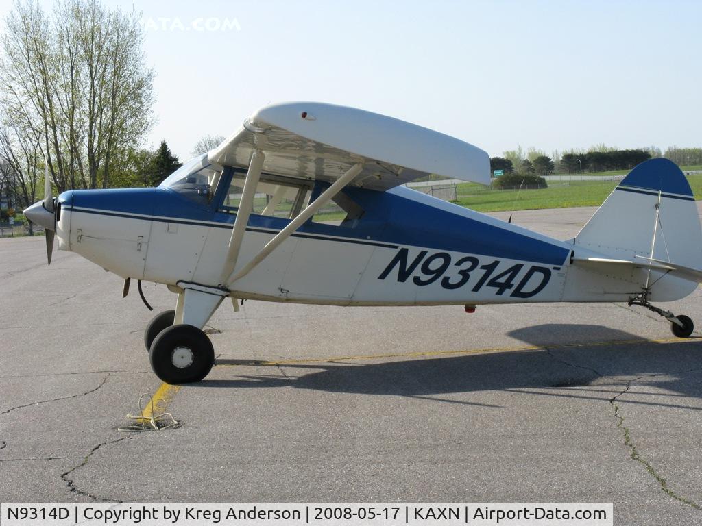 N9314D, 1958 Piper PA-22-160 Tri Pacer C/N 22-6325, 2008 Armed Forces Day Fly-in