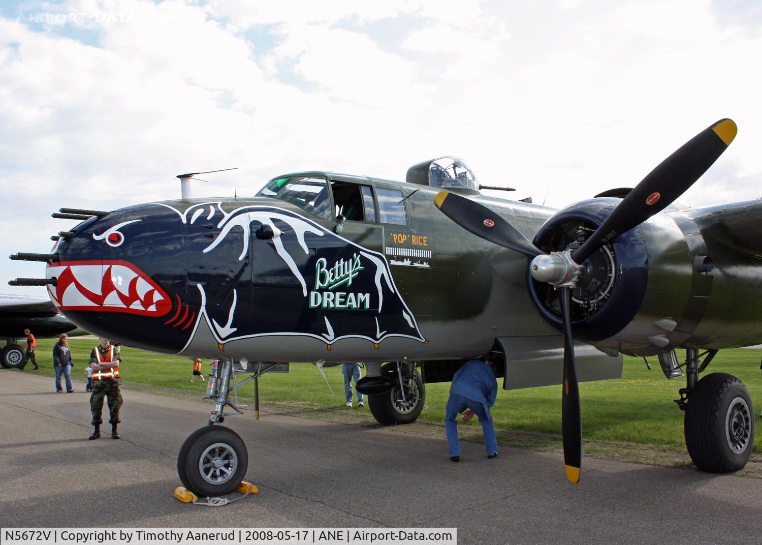 N5672V, 1945 North American B-25J Mitchell Mitchell C/N 108-47686, Blaine Aviation Weekend 2008