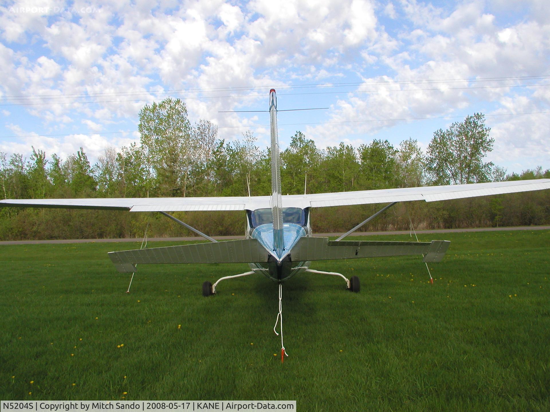 N5204S, 1980 Cessna TR182 Turbo Skylane RG C/N R18201518, Tied down at Anoka County.