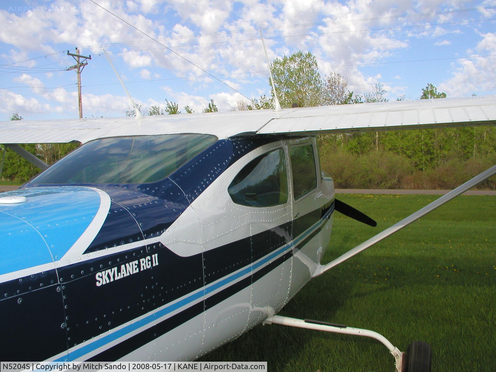 N5204S, 1980 Cessna TR182 Turbo Skylane RG C/N R18201518, Tied down at Anoka County.